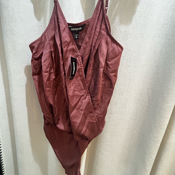 Express bodysuit - Picture 2 of 5